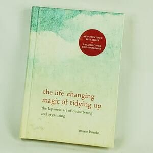 The Life-Changing Magic of Tidying Up by Marie Kondo Hardcover